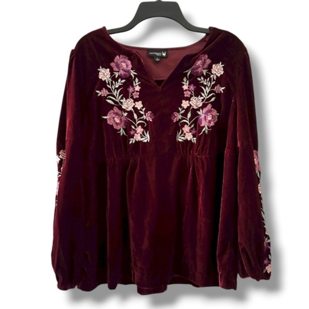 Burgundy Velvet Embroidered Long Sleeve Tunic Top Women’s Size Large Romantic